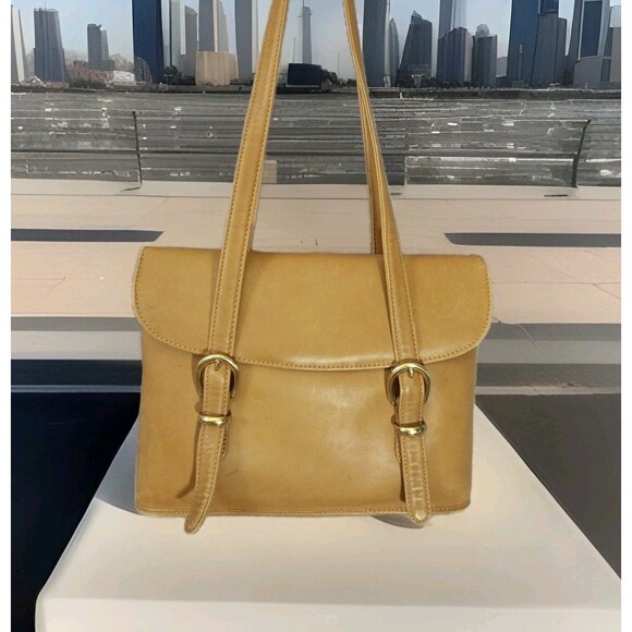 Green Fields Country Cowhide Collection Flap Shoulder Bag Butterscotch/Camel - Picture 1 of 16